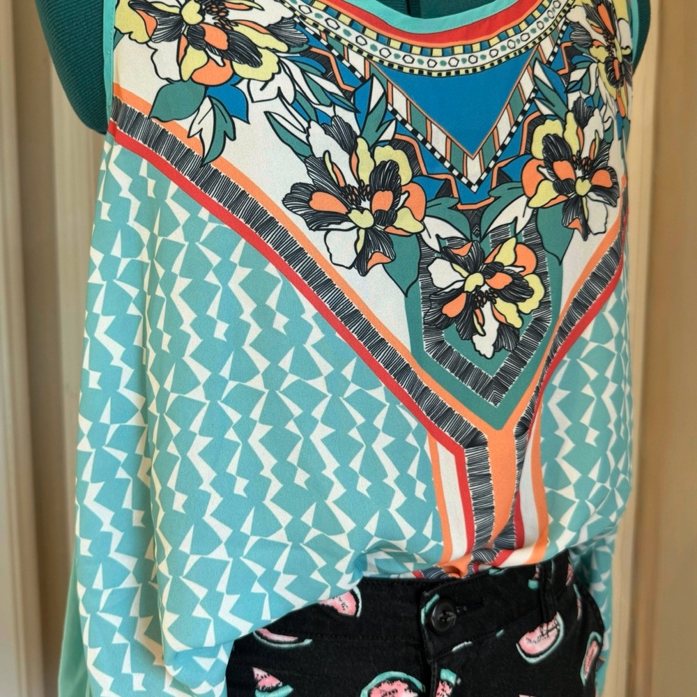 Teal Floral Patterned Tank Top